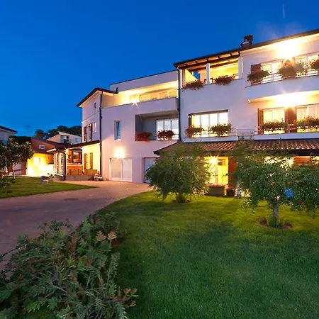 Appartement Veli Maj 1448